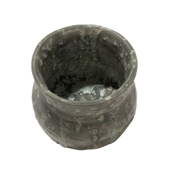 Handcrafted Pottery Vase - Picture 2 of 8